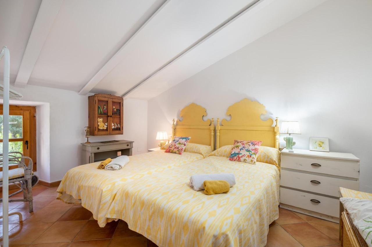 Casa *